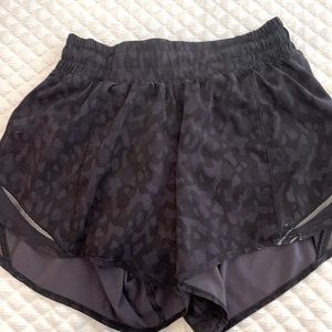 Lululemon women’s shorts